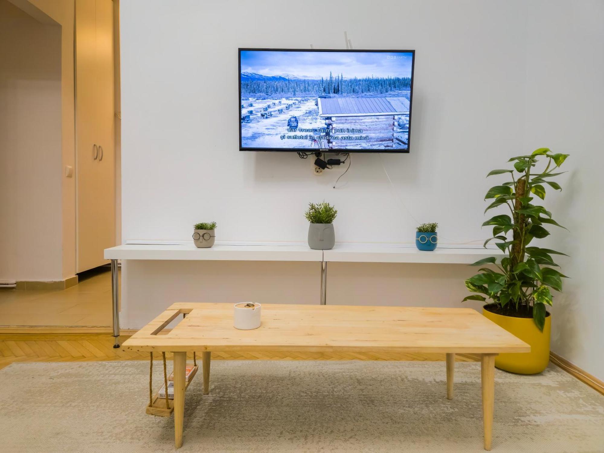 Ultracentral Hong Kong 3 Bdrm Apartment Bucureşti Ngoại thất bức ảnh
